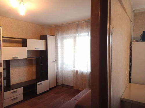 Продажа 1-комн квартиры Камозина ул, 4