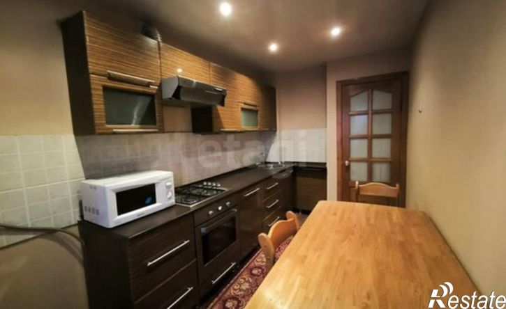 3-комн квартира улица Крахмалёва, 31,  д. 31