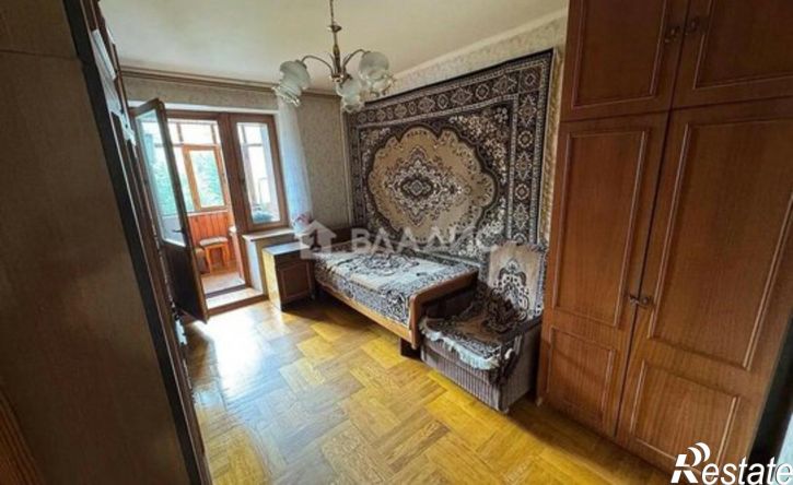 3-комн квартира улица Крахмалёва, 31,  д. 31