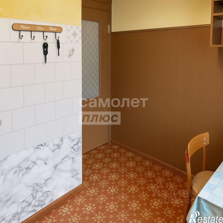 2-комн квартира Мало-Завальская улица, 2,  д. 2