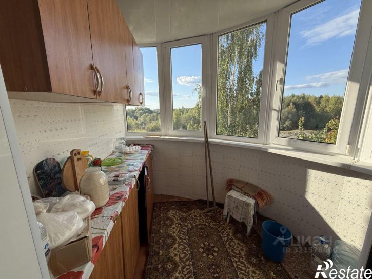 3-комн квартира микрорайон Автозаводец, 11