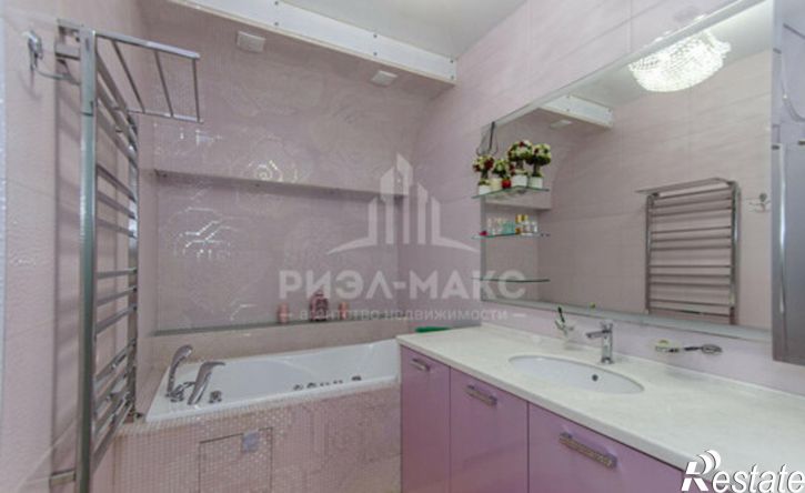 4-комн квартира улица Дуки, 64 к3,  д. 64 к3