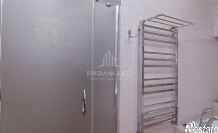 4-комн квартира улица Дуки, 64 к3,  д. 64 к3