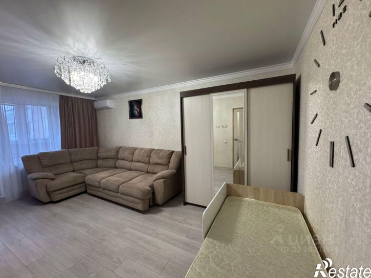 2-комн квартира Уральский переулок, 8/1,  д. 8/1