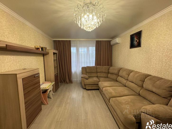 2-комн квартира Уральский переулок, 8/1,  д. 8/1