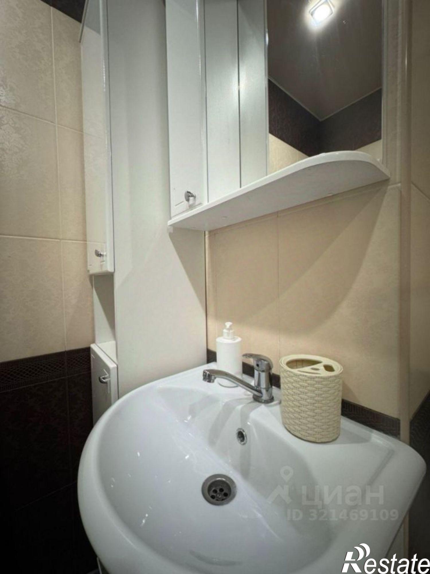 Купить квартиру за 3 400 000 рублей на Брянский переулок, 63