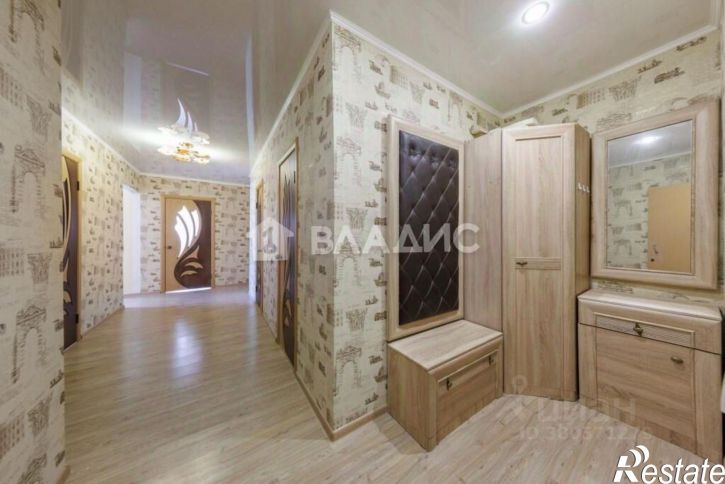 2-комн квартира ул Крахмалева, 49 1,  д. 49 1,  к. 1