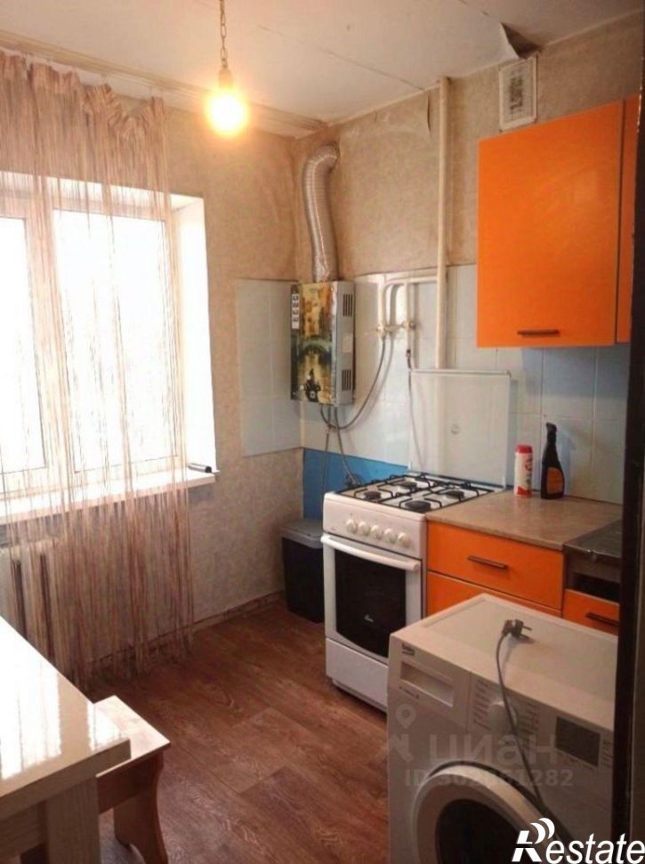 1-комн квартира ул Камозина, 4,  д. 4