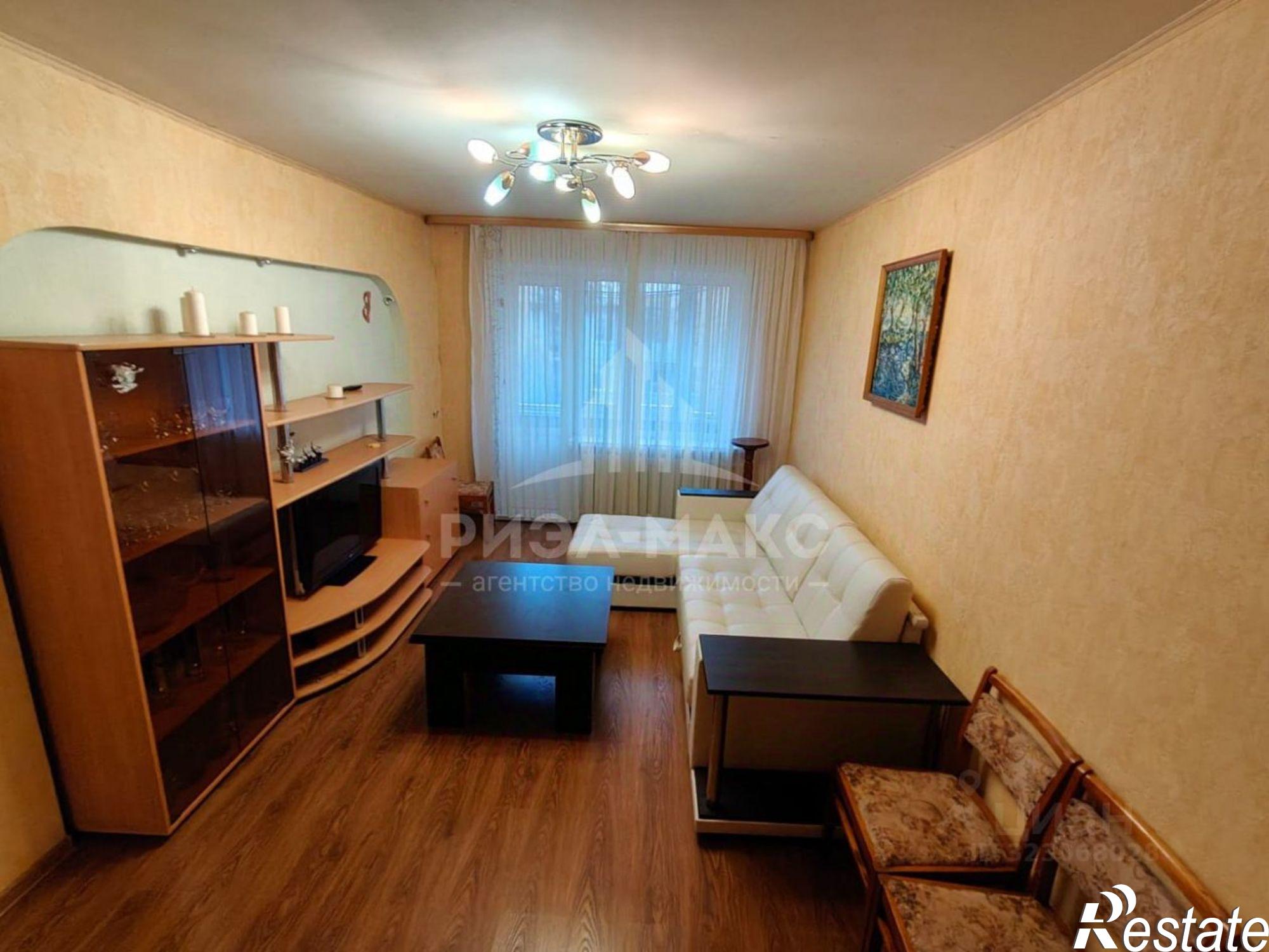 Купить квартиру за 3 300 000 рублей на Новозыбковская улица, 11А