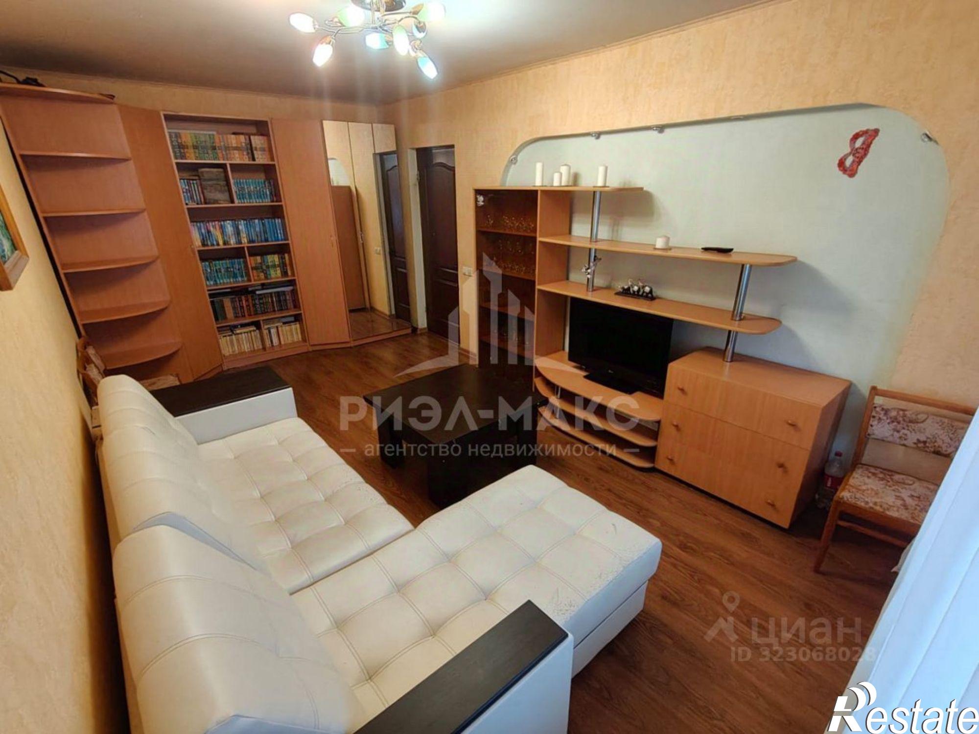 Купить квартиру за 3 300 000 рублей на Новозыбковская улица, 11А