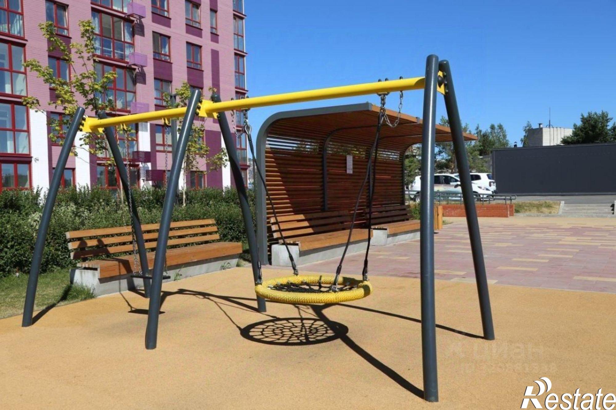 Купить квартиру за 4 800 000 рублей на улица Комарова, 47