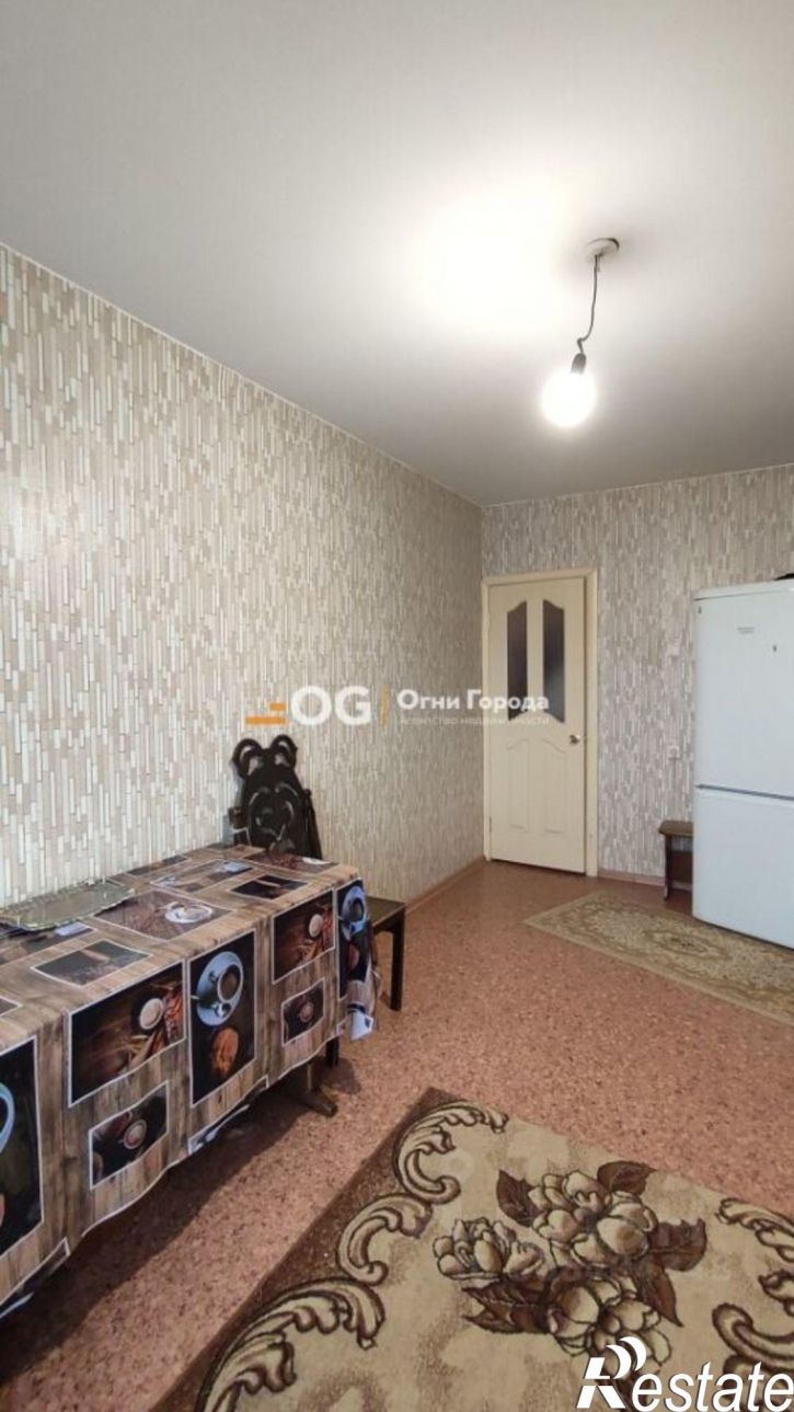 3-комн квартира улица Братьев Ткачёвых, 3,  д. 3