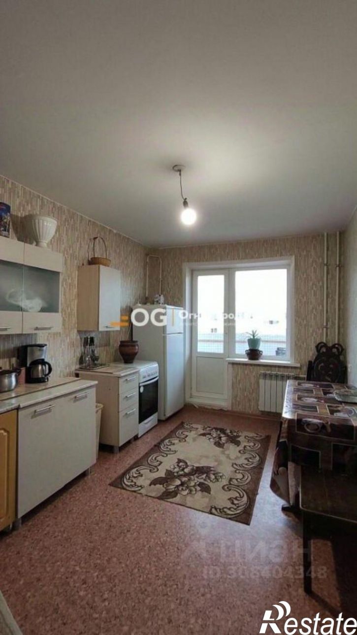 3-комн квартира улица Братьев Ткачёвых, 3,  д. 3