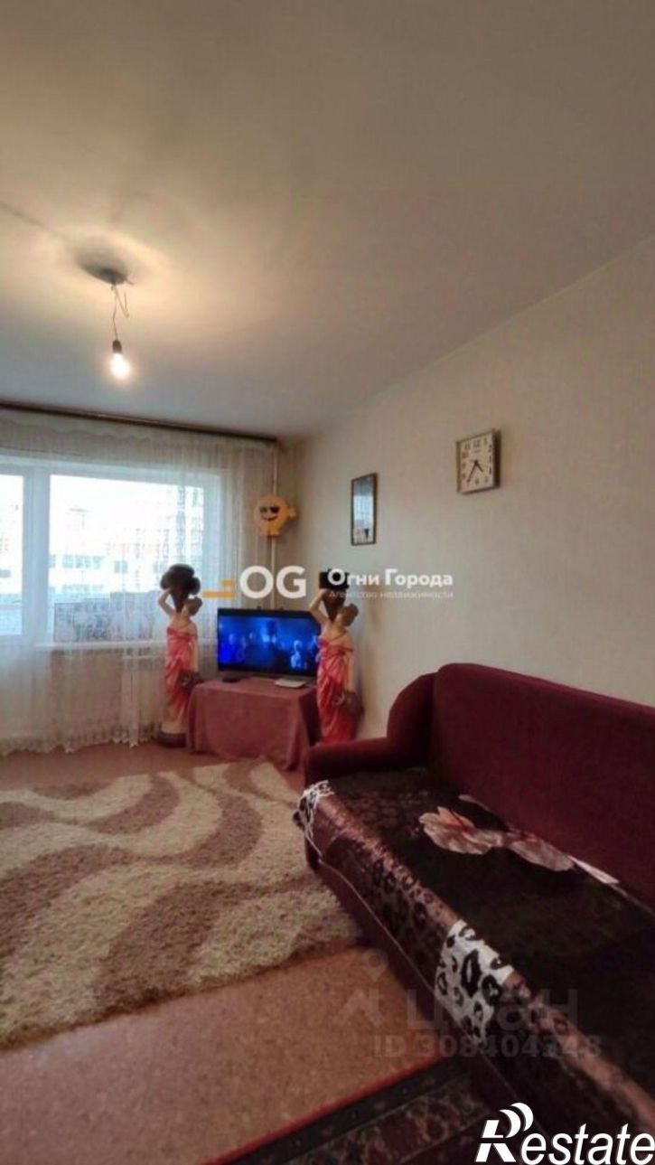 3-комн квартира улица Братьев Ткачёвых, 3,  д. 3