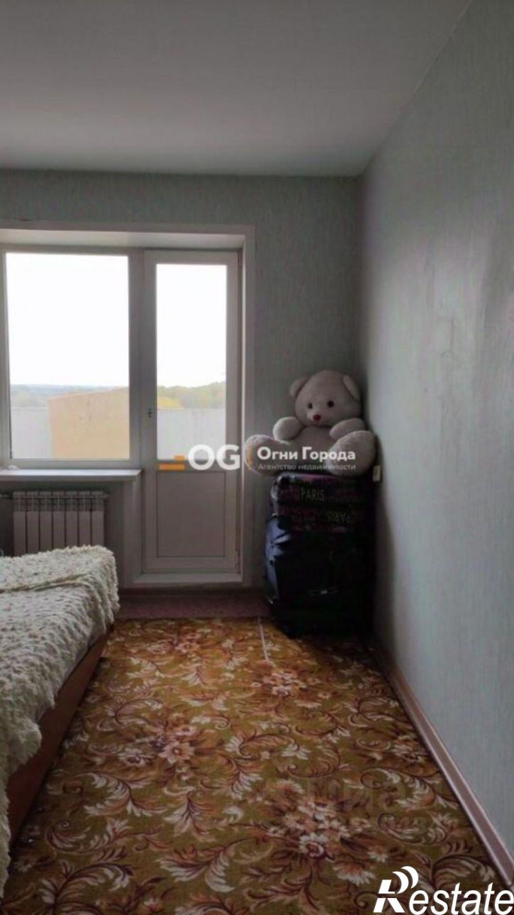 3-комн квартира улица Братьев Ткачёвых, 3,  д. 3