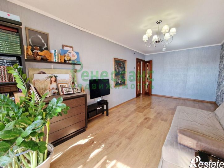 3-комн квартира улица Бурова, 36,  д. 36