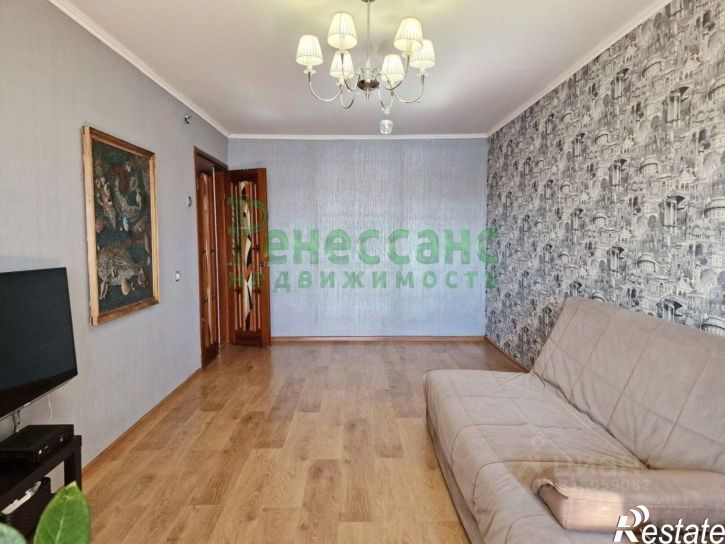 3-комн квартира улица Бурова, 36,  д. 36