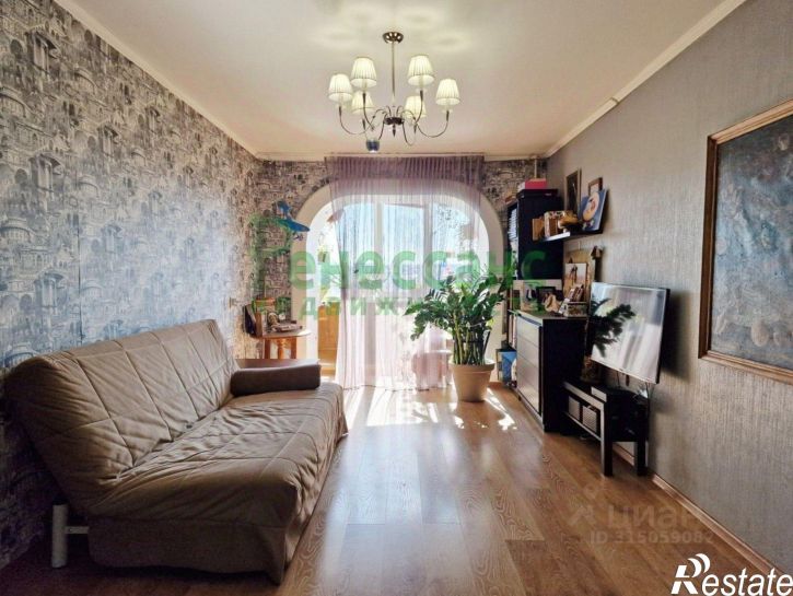 3-комн квартира улица Бурова, 36,  д. 36