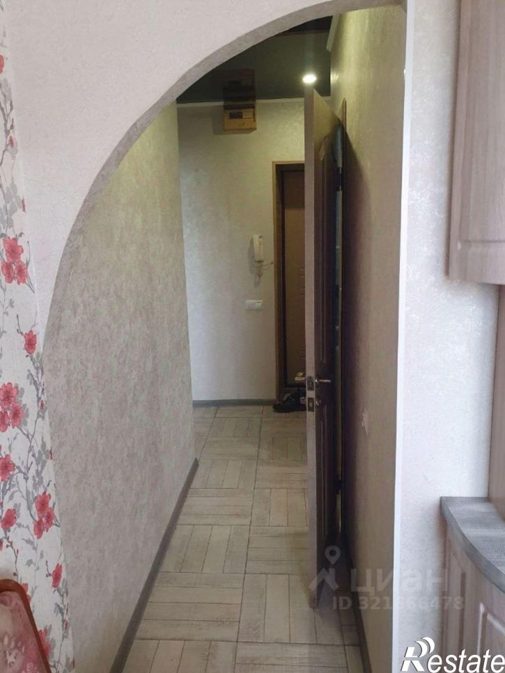 2-комн квартира ул Красной Гвардии, д 18