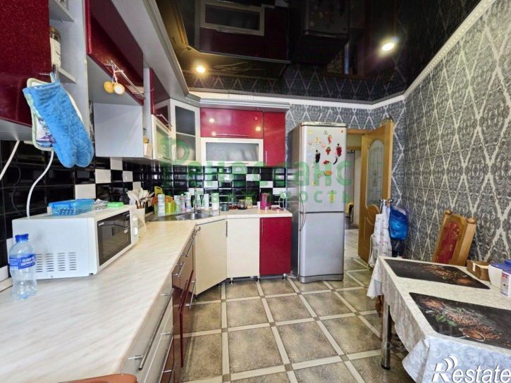 3-комн квартира улица Металлистов, 20,  д. 20