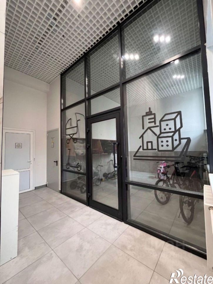 2-комн квартира улица Крапивницкого, 39 к3,  д. 39 к3