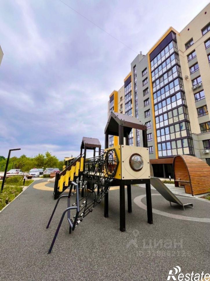 2-комн квартира улица Крапивницкого, 39 к3,  д. 39 к3