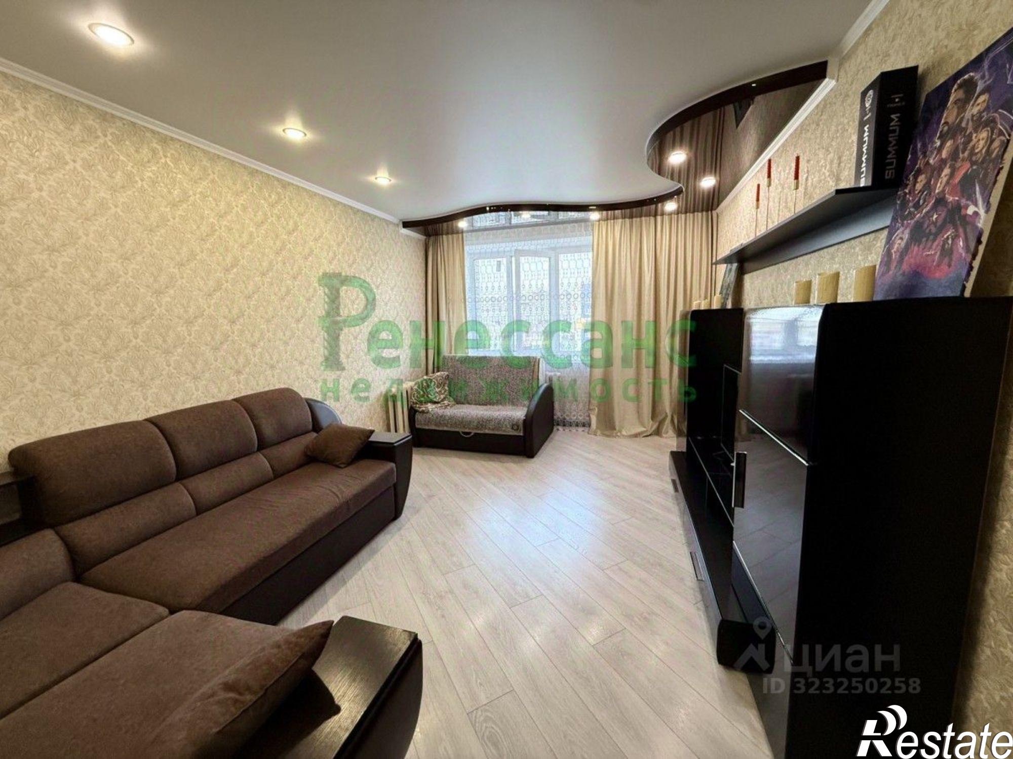 Сдать квартиру за 25 000 рублей на улица Горбатова, 33