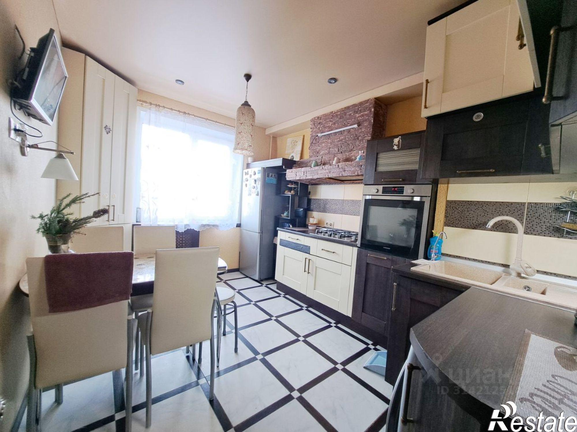 Купить квартиру за 5 590 000 рублей на улица Медведева, 5