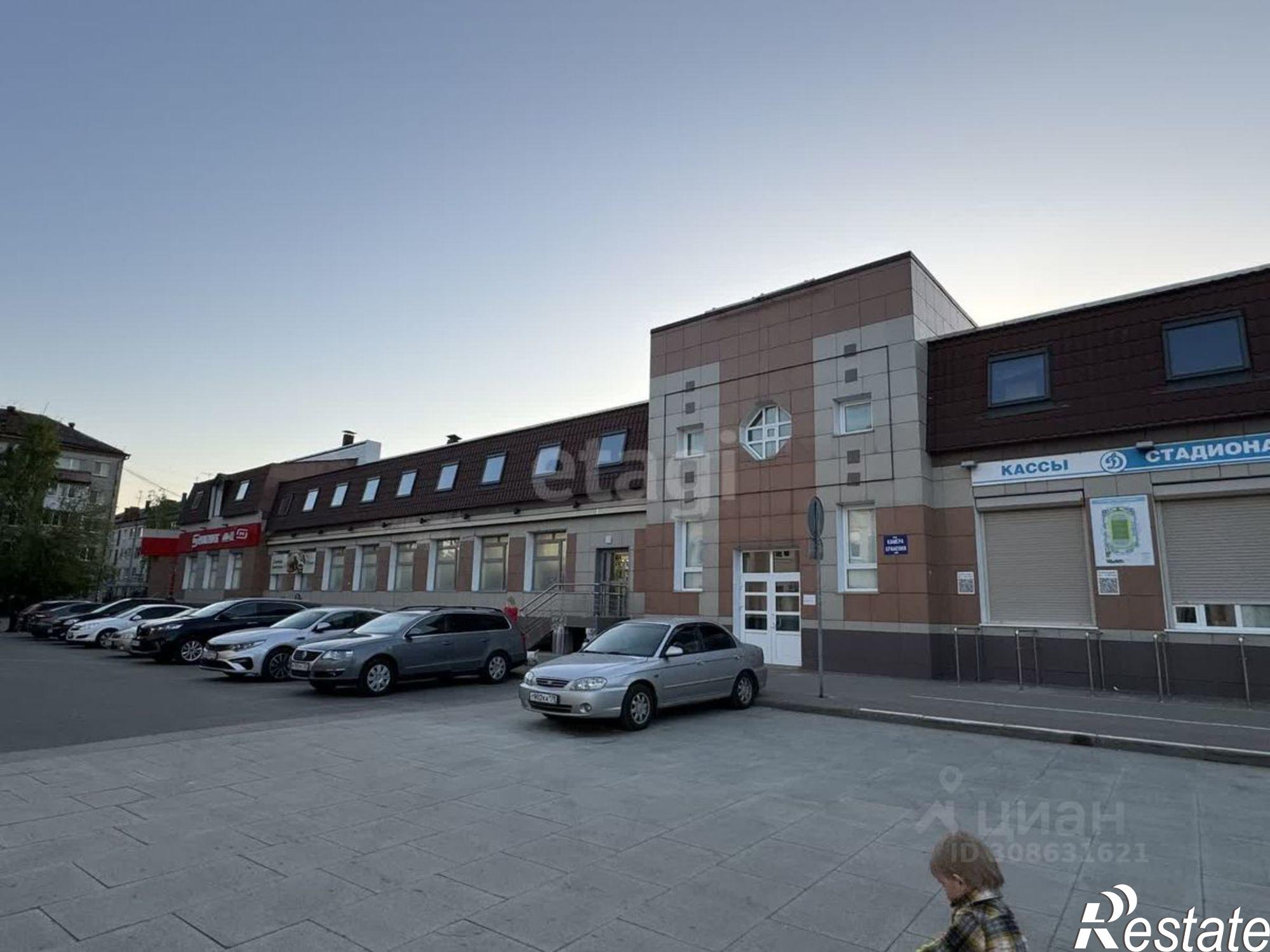 Купить торговое помещение за 35 000 200 рублей на бульвар Гагарина, 28