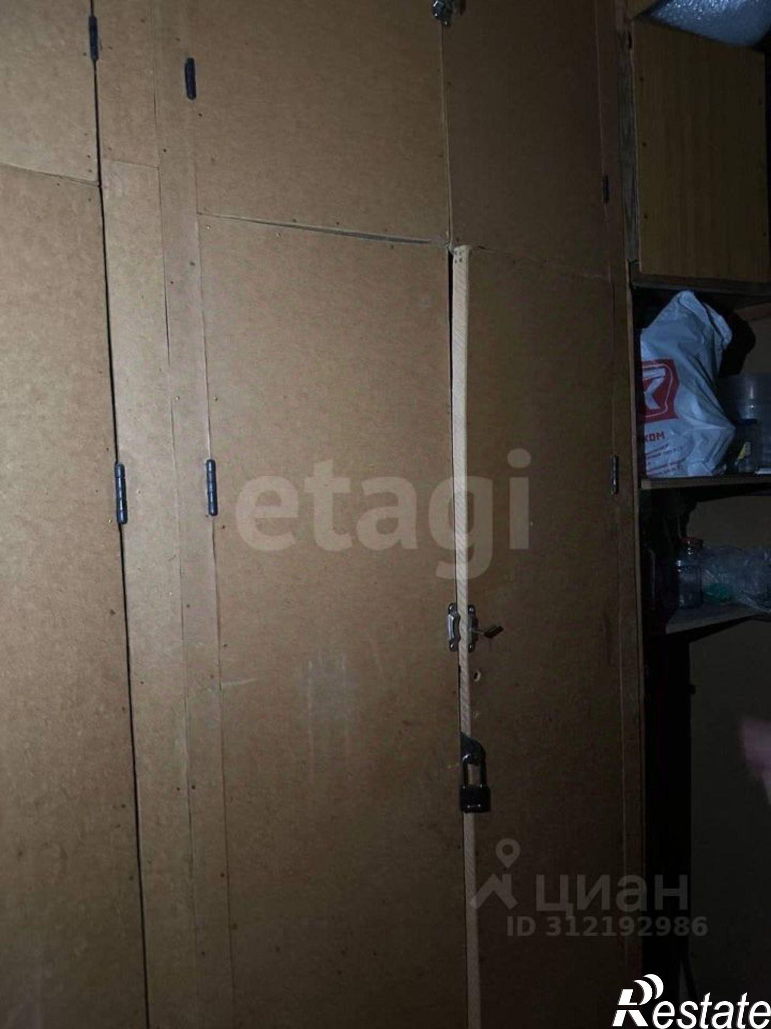 Купить комнату за 720 000 рублей на улица Ульянова, 13А