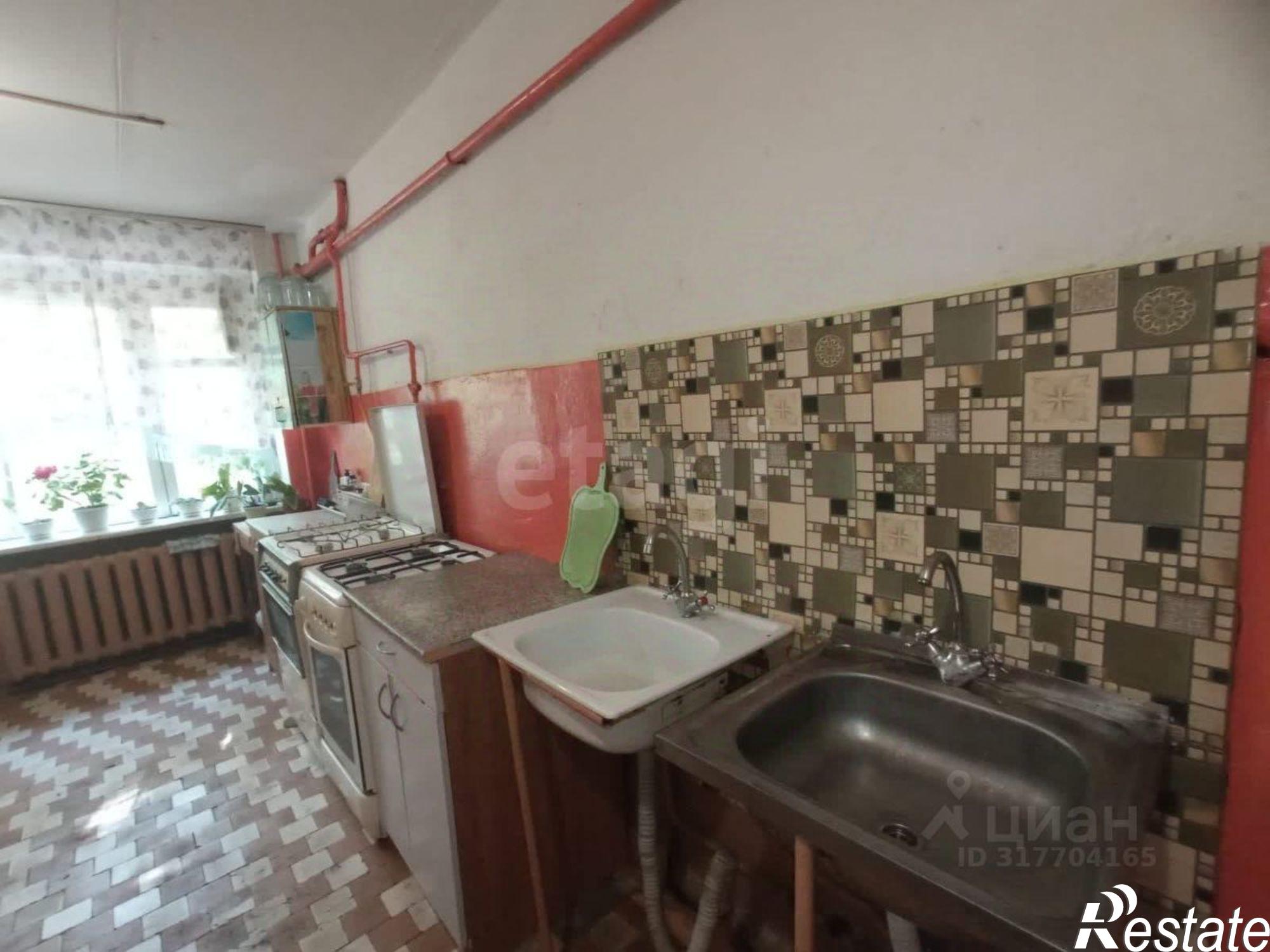 Купить комнату за 920 000 рублей на Почтовая улица, 110