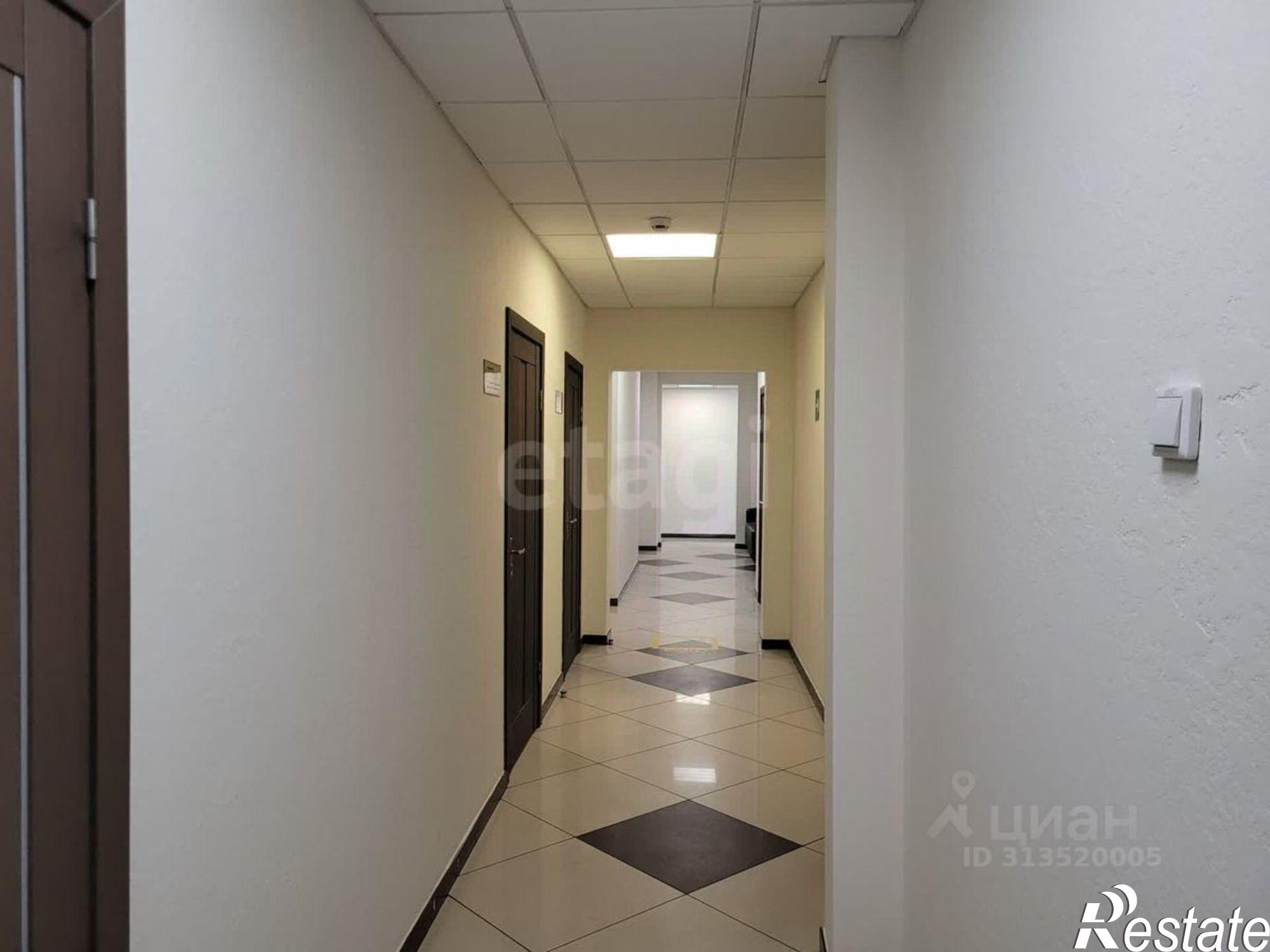 Купить офис, помещение под офис за 29 994 600 рублей на Московский проспект, 66