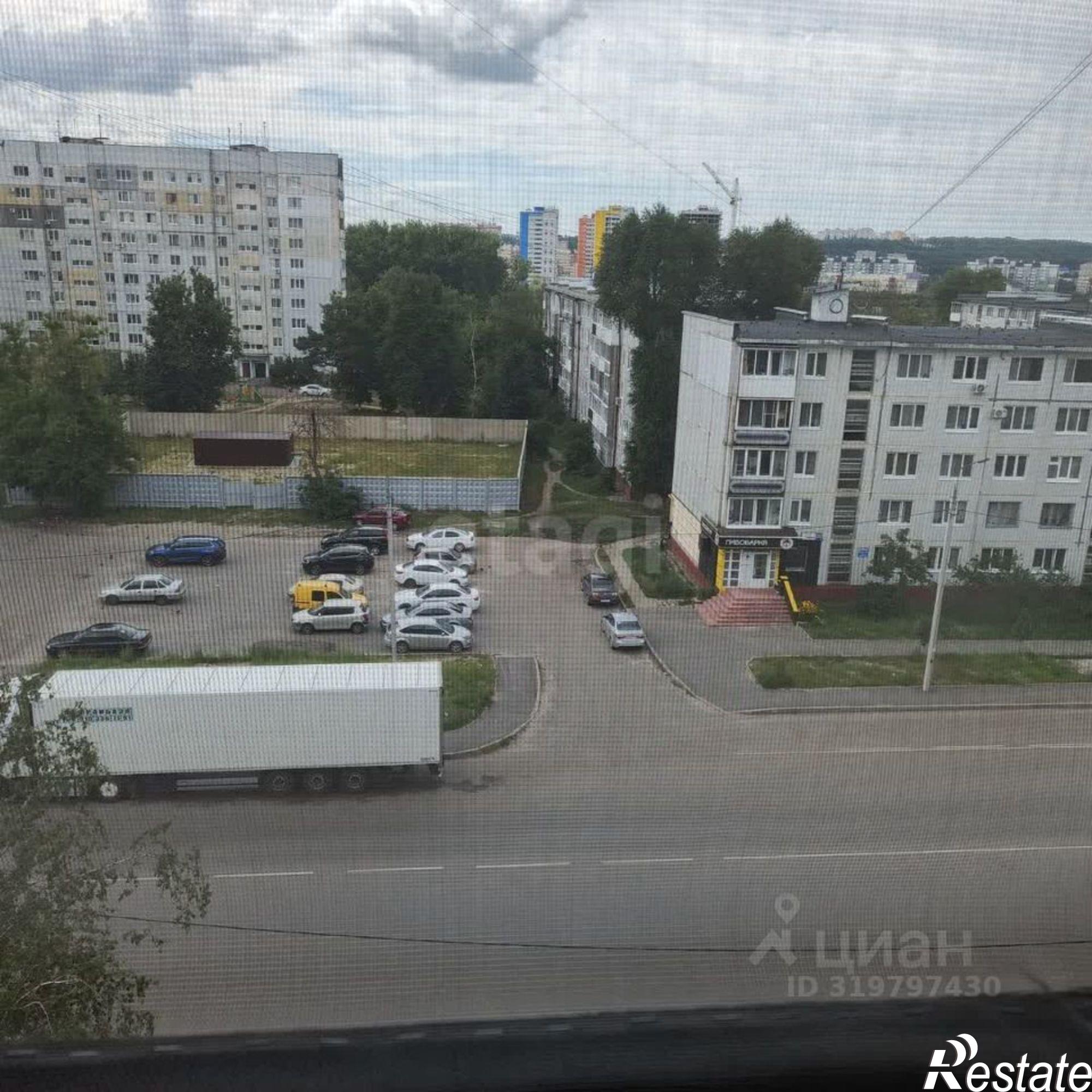 Купить квартиру за 4 050 000 рублей на улица Камозина, 38