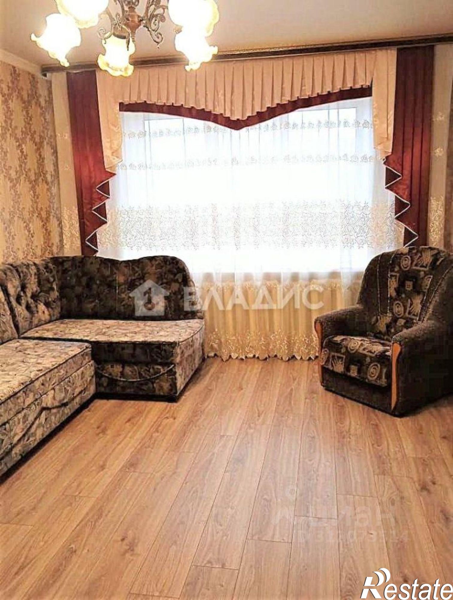 Купить квартиру за 5 000 000 рублей на Деснинская улица, 11