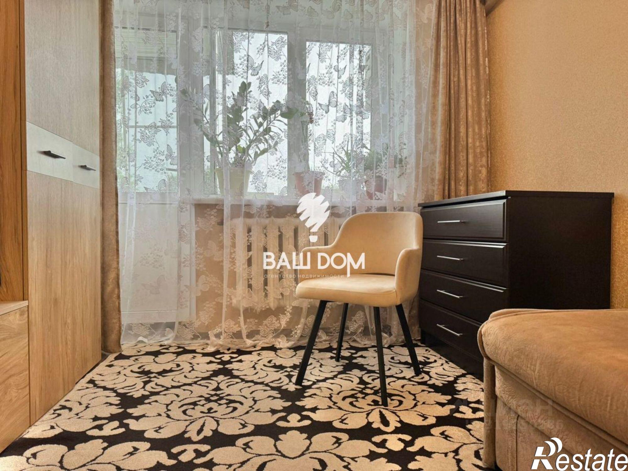 Купить квартиру за 2 490 000 рублей на улица Богдана Хмельницкого, 8