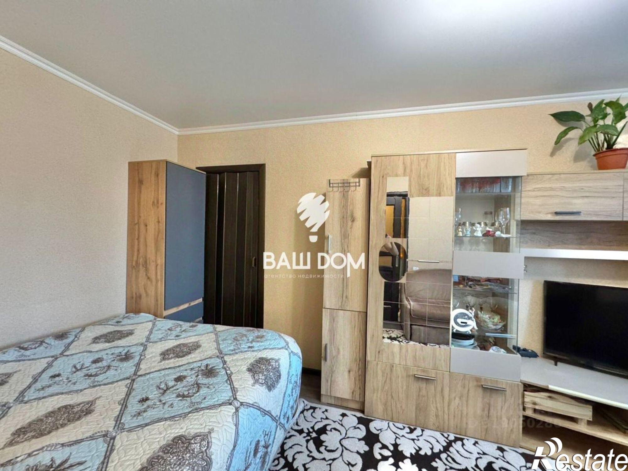 Купить квартиру за 2 490 000 рублей на улица Богдана Хмельницкого, 8