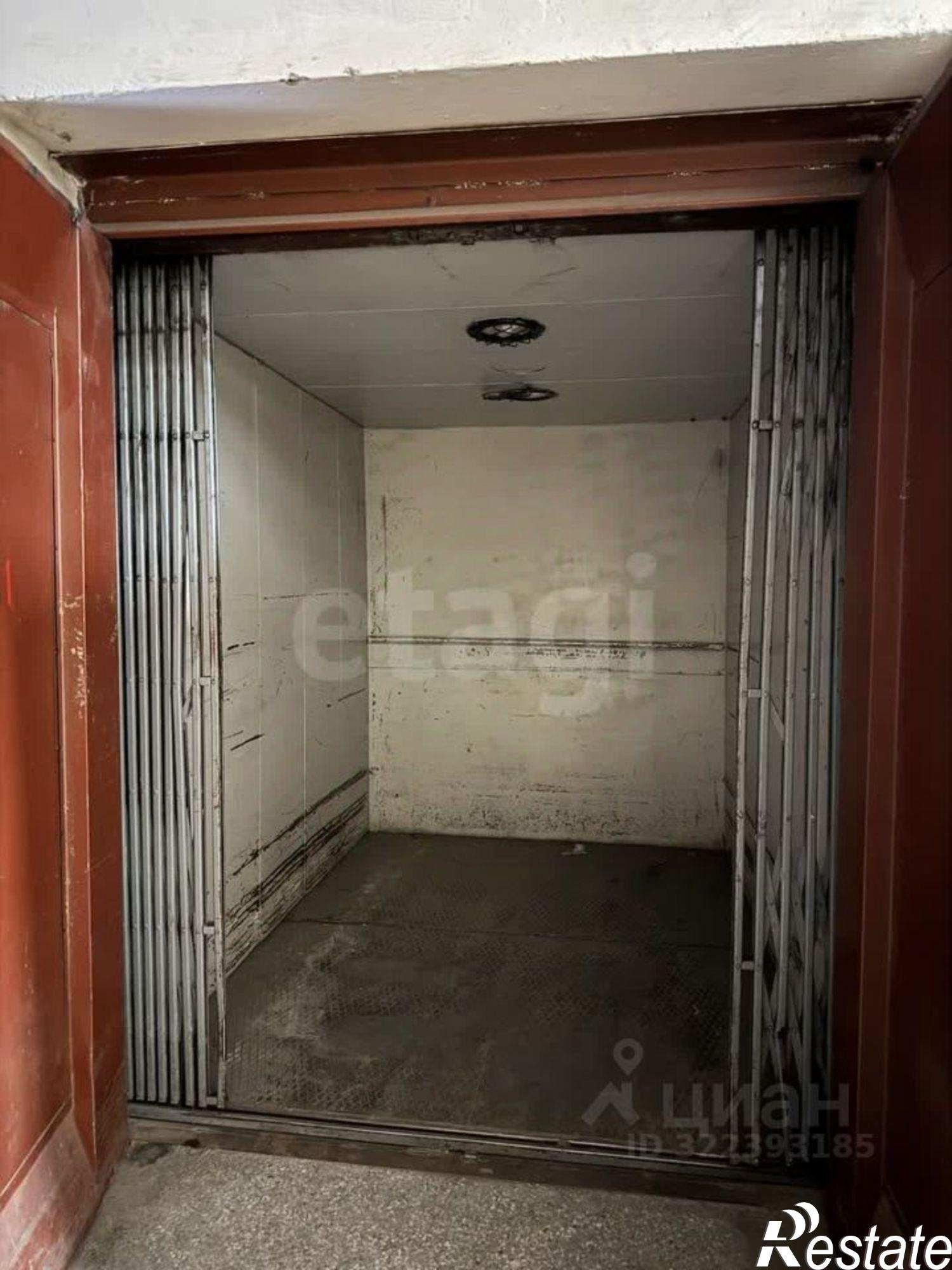 Купить складское помещение за 130 008 000 рублей на улица Свободы, 5