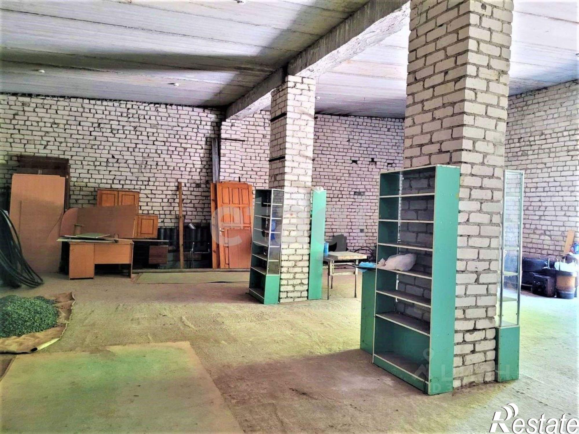 Купить складское помещение за 9 884 670 рублей на Московский проспект, 99