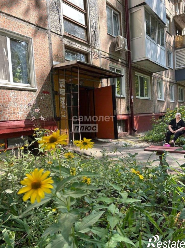 3-комн квартира улица Костычева, 21,  д. 21