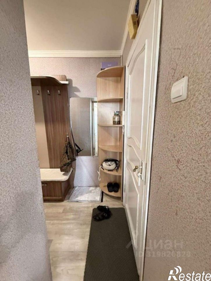 3-комн квартира улица Брянского Фронта, 12,  д. 12