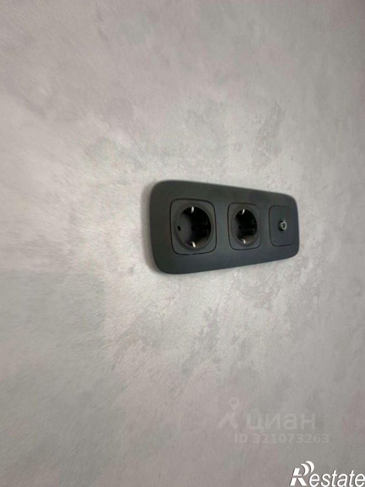 3-комн квартира улица Крахмалёва, 49 к1,  д. 49 к1