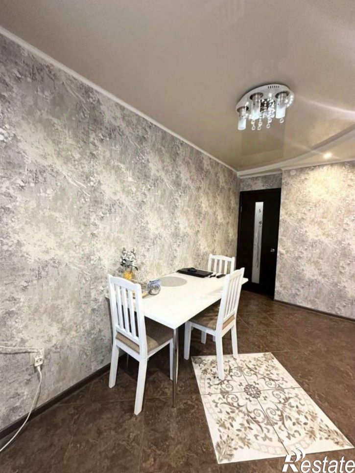 2-комн квартира Набережная улица, 1,  д. 1