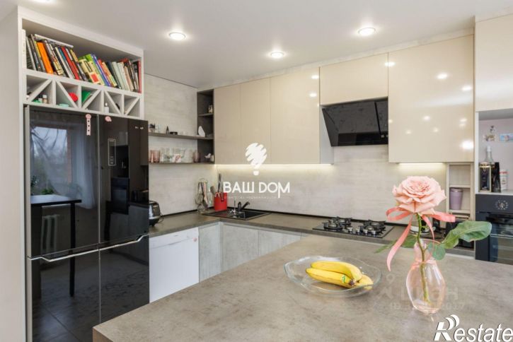 4-комн квартира Московский проспект, 1Б,  д. 1Б