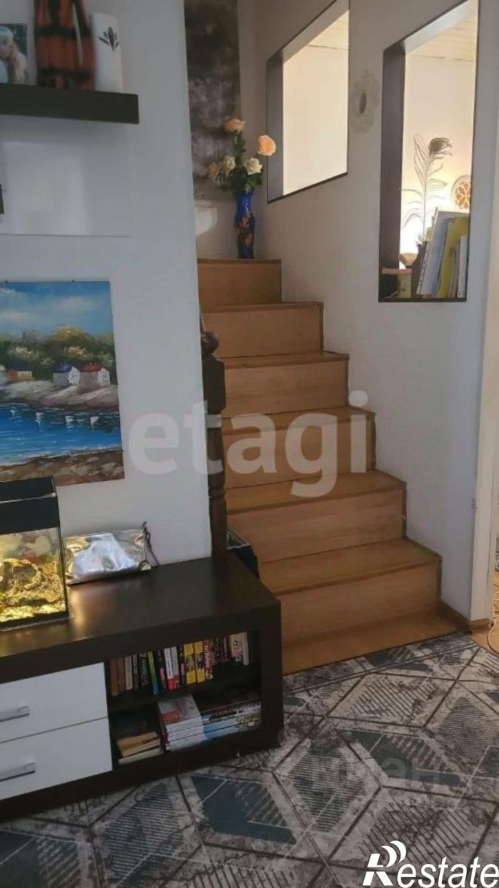 3-комн квартира улица Игоря Кустова, 33А,  д. 33А