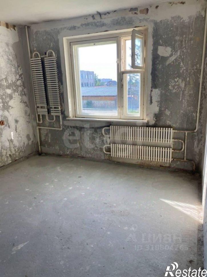 2-комн квартира улица Абашева, 8,  д. 8