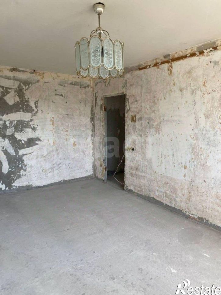 2-комн квартира улица Абашева, 8,  д. 8