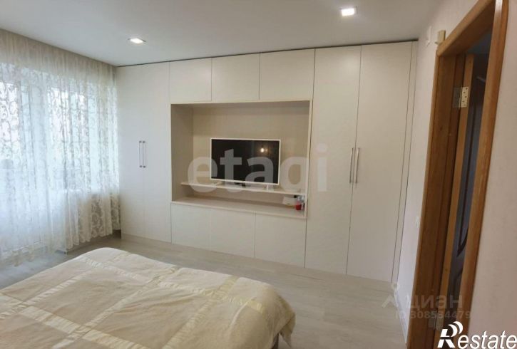 2-комн квартира Комсомольская улица, 20,  д. 20