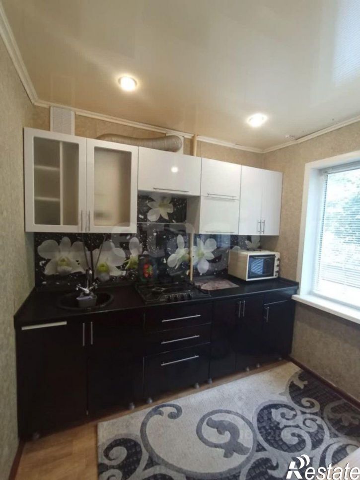 2-комн квартира улица Бузинова, 2,  д. 2