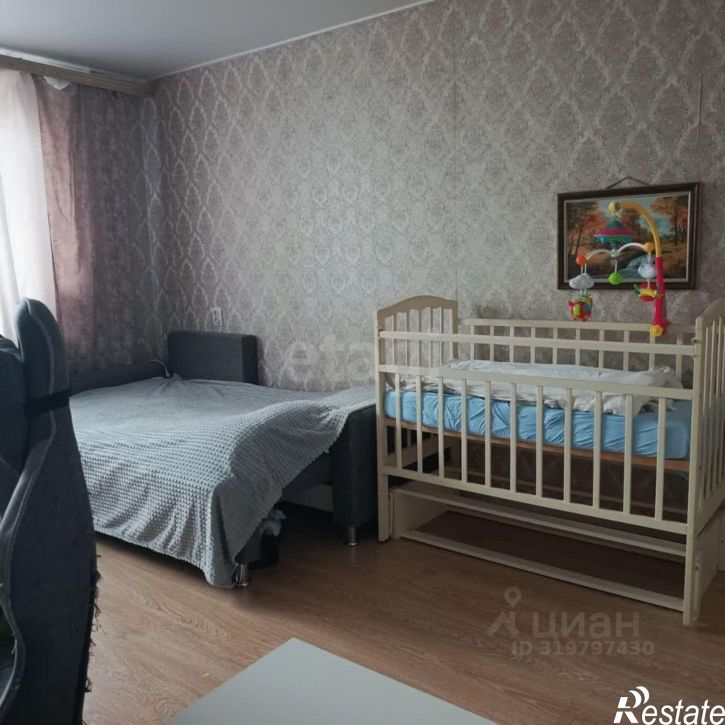 2-комн квартира улица Камозина, 38,  д. 38