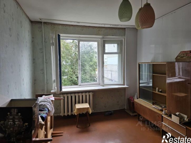 3-комн квартира улица Горбатова, 1,  д. 1